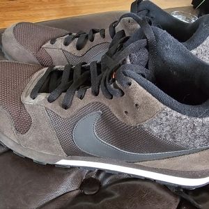 Nike MD Runner Men's 13